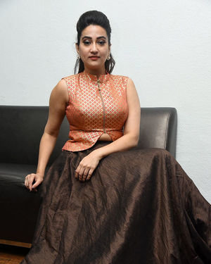 Manjusha - 2 Hours Love Movie Pre Release Event Photos | Picture 1679761