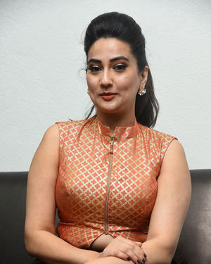Manjusha - 2 Hours Love Movie Pre Release Event Photos | Picture 1679759