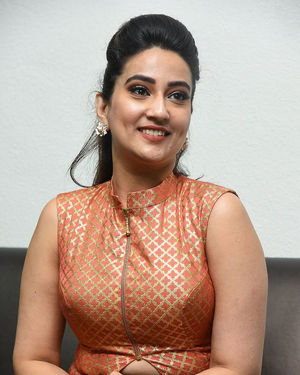 Manjusha - 2 Hours Love Movie Pre Release Event Photos | Picture 1679753