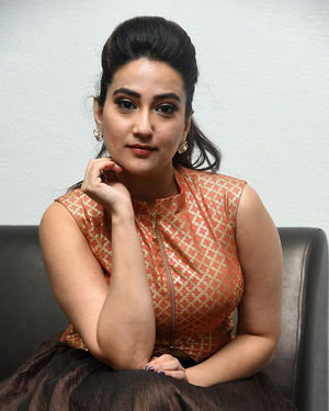 Manjusha - 2 Hours Love Movie Pre Release Event Photos | Picture 1679747