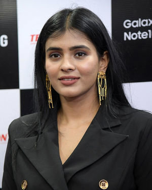 Hebah Patel Launches Samsung Galaxy Note 10 At Technovision Mobile Store Photos | Picture 1679527