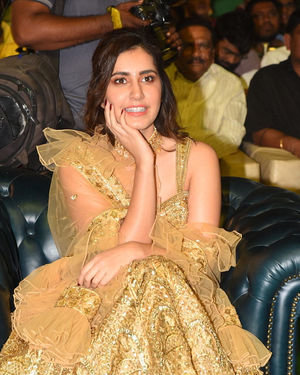 Raashi Khanna - Venky Mama Movie Pre Release Event At Khammam Photos | Picture 1705651