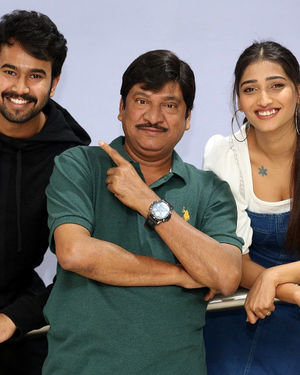 College Kumar Telugu Film Teaser Launch Photos | Picture 1706171