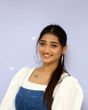 Priya Vadlamani - College Kumar Telugu Film Teaser Launch Photos | Picture 1706190
