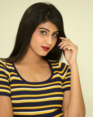 Divya Rao (Telugu Actress) - Degree College Telugu Movie Press Meet Photos | Picture 1707126