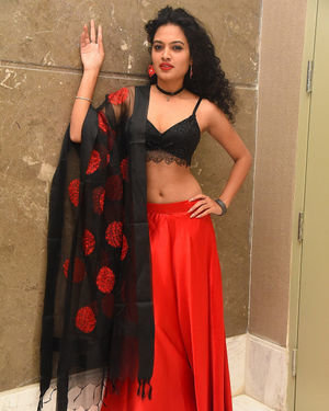 Riya (Taagithe Tandaana) - Prathi Roju Pandage Movie Pre Release Event Photos | Picture 1708068
