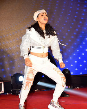 Naina Ganguly - Beautiful Telugu Movie Pre Release Event Photos | Picture 1711008