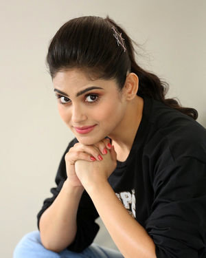 Naina Ganguly - Beautiful Telugu Movie Press Meet Photos | Picture 1711421