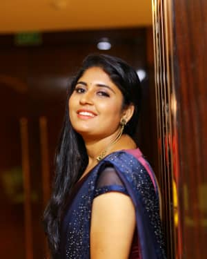 Anchor Sonia Chowdary Snapped In Saree At Hotel Daspalla Photos | Picture 1669222