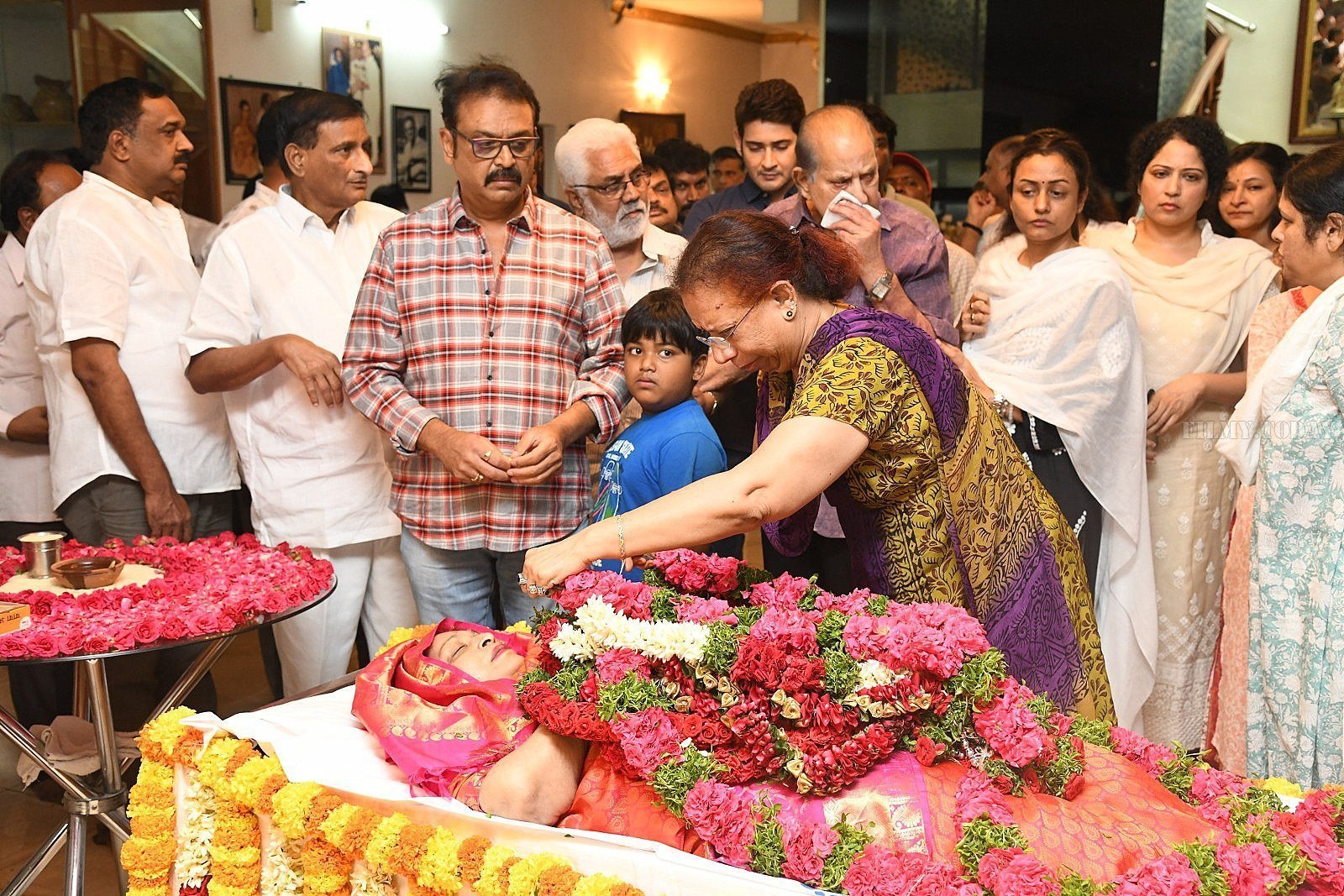 Photos: Celebs Pay Homage To Vijaya Nirmala | Picture 1657578
