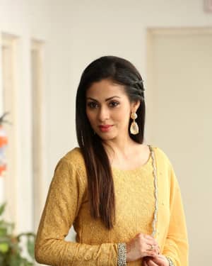 Sadha - Kitty Party Telugu Movie First Look Launch Photos | Picture 1632437