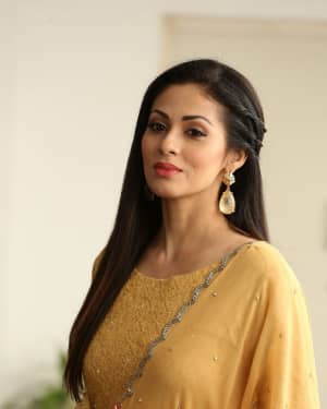 Sadha - Kitty Party Telugu Movie First Look Launch Photos | Picture 1632435