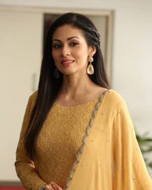 Sadha - Kitty Party Telugu Movie First Look Launch Photos | Picture 1632431