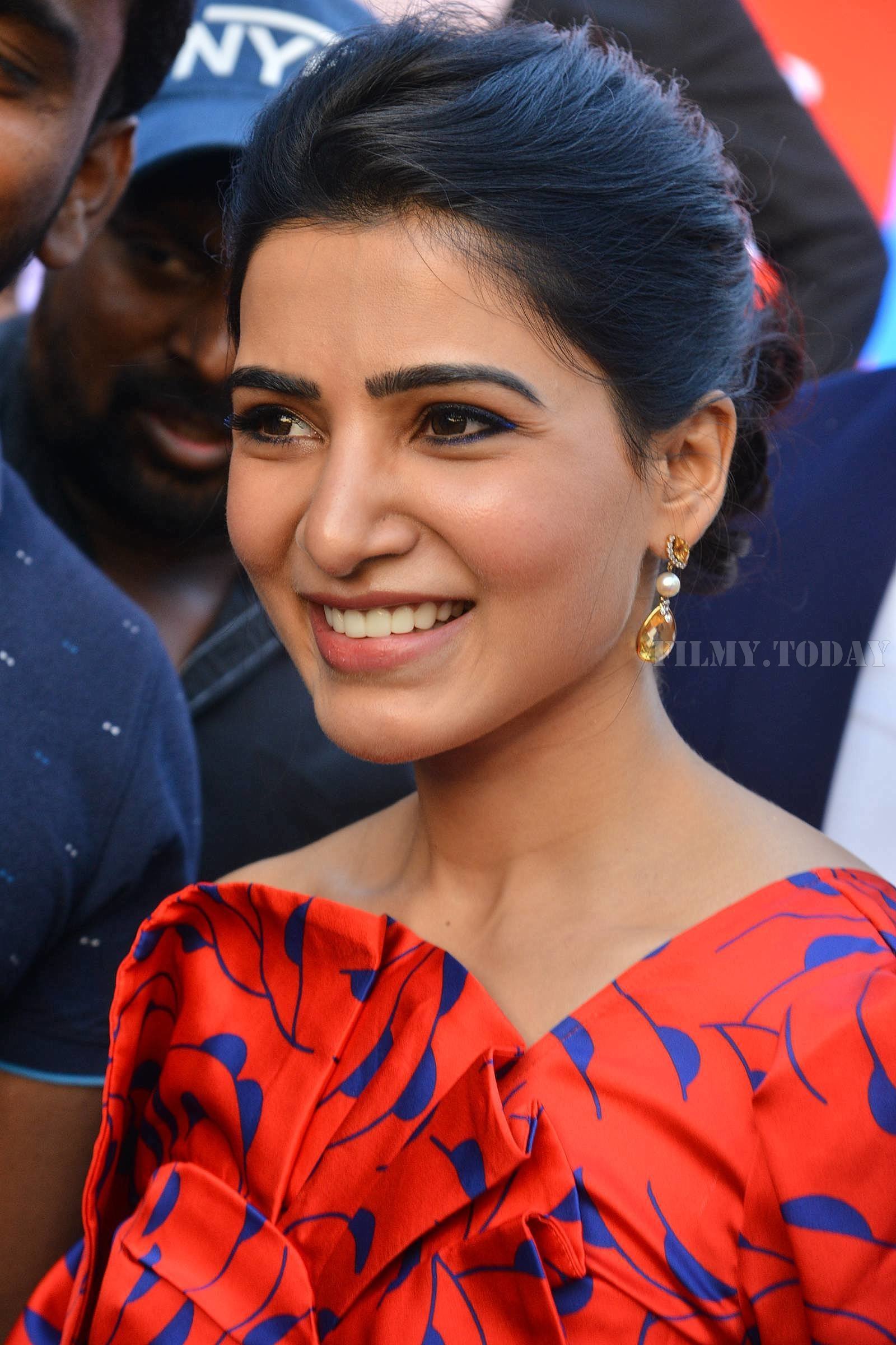 Samantha Ruth Prabhu - Samsung S10e Mobile Launch At Big C Showroom Photos | Picture 1632533