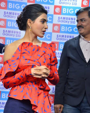 Samsung S10e Mobile Launch At Big C Showroom Photos