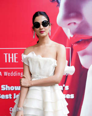 Photos: Sonal Chauhan Unveiling The Statement Show Exhibition | Picture 1635562