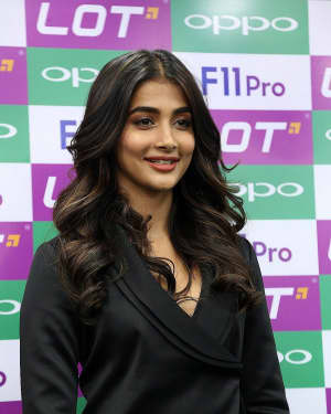 Photos: Pooja Hegde Launched Oppo F11 Pro Mobile At LOT Mobiles | Picture 1635905
