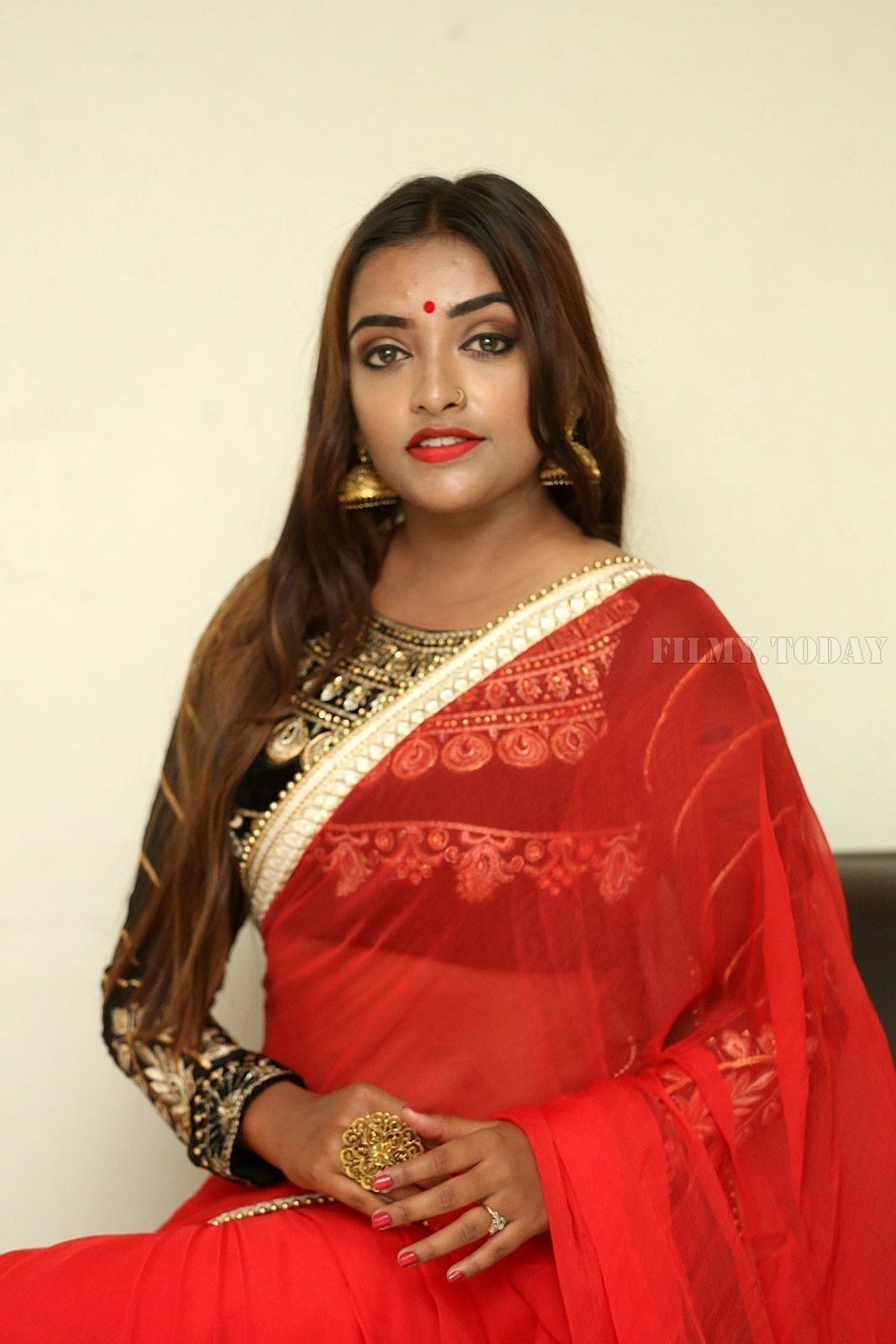 Ashi Roy - KS 100 Telugu Movie Audio Launch Photos | Picture 1636962