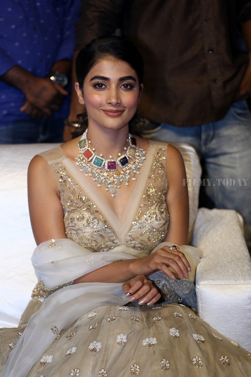 Pooja Hegde - Maharshi Movie Pre Release Event Pictures | Picture 1645300