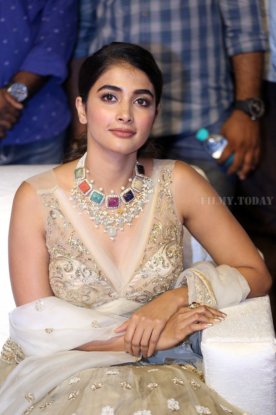 Pooja Hegde - Maharshi Movie Pre Release Event Pictures | Picture 1645297