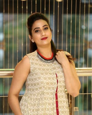 Manjusha - Maharshi Movie Pre Release Event Pictures | Picture 1645045