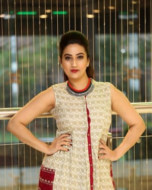 Manjusha - Maharshi Movie Pre Release Event Pictures | Picture 1645040