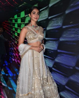 Pooja Hegde - Maharshi Movie Pre Release Event Pictures | Picture 1645389