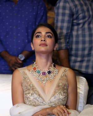 Pooja Hegde - Maharshi Movie Pre Release Event Pictures | Picture 1645298