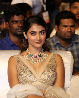 Pooja Hegde - Maharshi Movie Pre Release Event Pictures | Picture 1645292