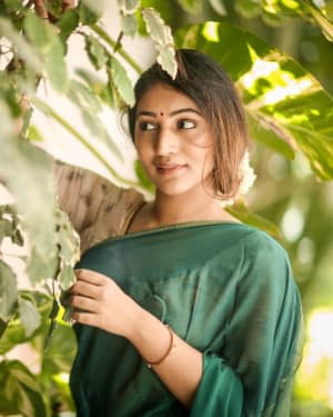 Bommu Lakshmi Latest Photoshoot | Picture 1645652