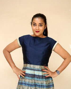 Bhanu Sri - EMI Telugu Film First Look Launch Photos | Picture 1690447