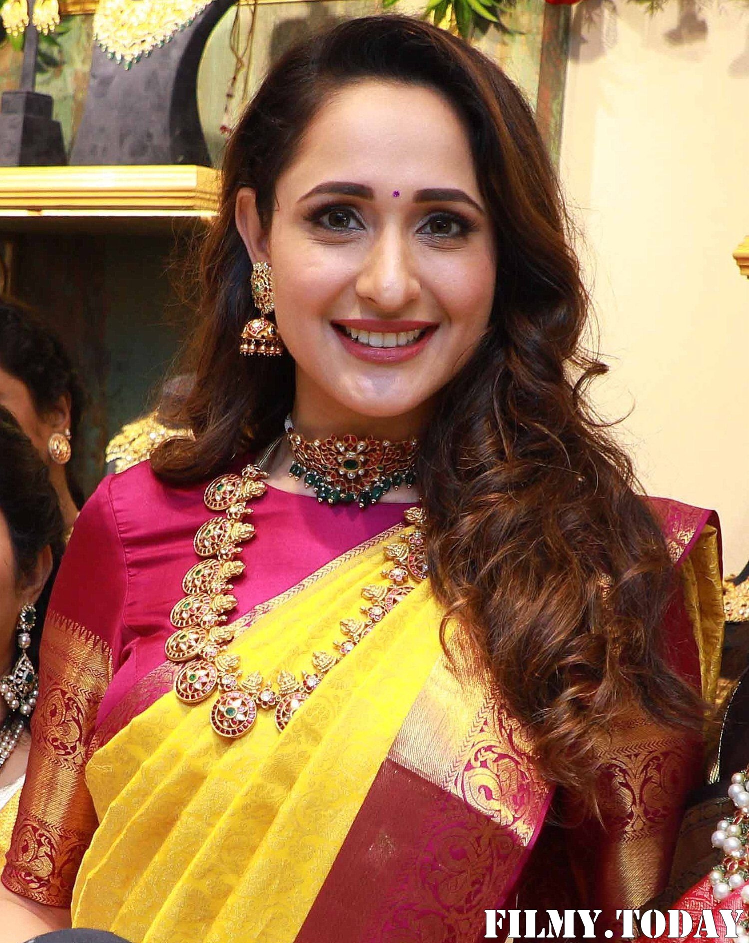 Pragya Jaiswal Inaugurates Hiya Designer Jewellery Showroom Photos | Picture 1692139