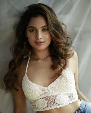 Actress Tanya Hope Latest Photoshoot | Picture 1679973