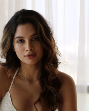Actress Tanya Hope Latest Photoshoot | Picture 1679972