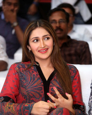 Sayyeshaa Saigal - Bandobast Movie Pre Release Event Photos | Picture 1681381