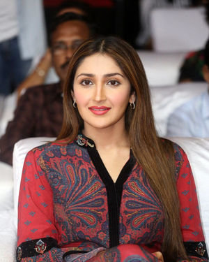 Sayyeshaa Saigal - Bandobast Movie Pre Release Event Photos | Picture 1681356