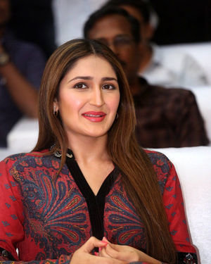 Sayyeshaa Saigal - Bandobast Movie Pre Release Event Photos | Picture 1681382