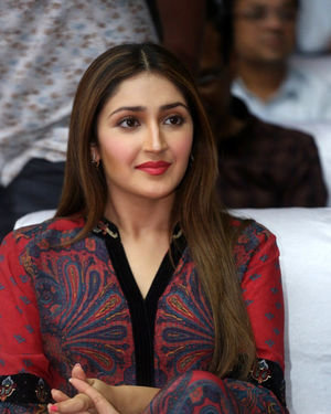 Sayyeshaa Saigal - Bandobast Movie Pre Release Event Photos | Picture 1681397