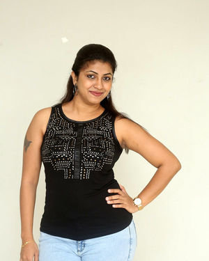 Geetanjali - Ladies Not Allowed Movie Trailer Launch Photos | Picture 1681680