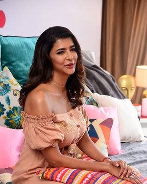 Photos: Lakshmi Manchu Interview About Feet Up With The Stars | Picture 1683885