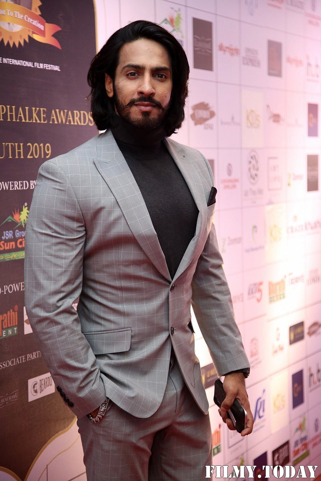 Thakur Anoop Singh - Dada Saheb Phalke Awards South 2019 Red Carpet Photos | Picture 1684938