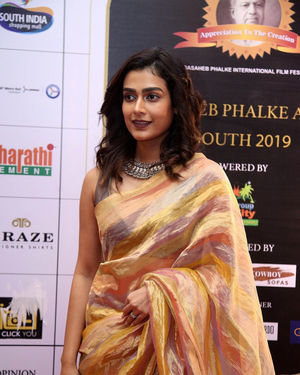 Aakanksha Singh - Dada Saheb Phalke Awards South 2019 Red Carpet Photos | Picture 1684686