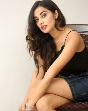 Stefy Patel Photos At Ninnu Talachi Movie Interview | Picture 1685772