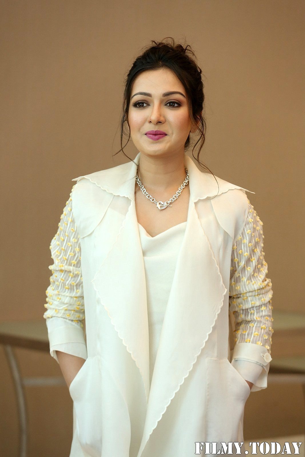 Catherine Tresa - World Famous Lover Movie Trailer Launch Photos | Picture 1719326