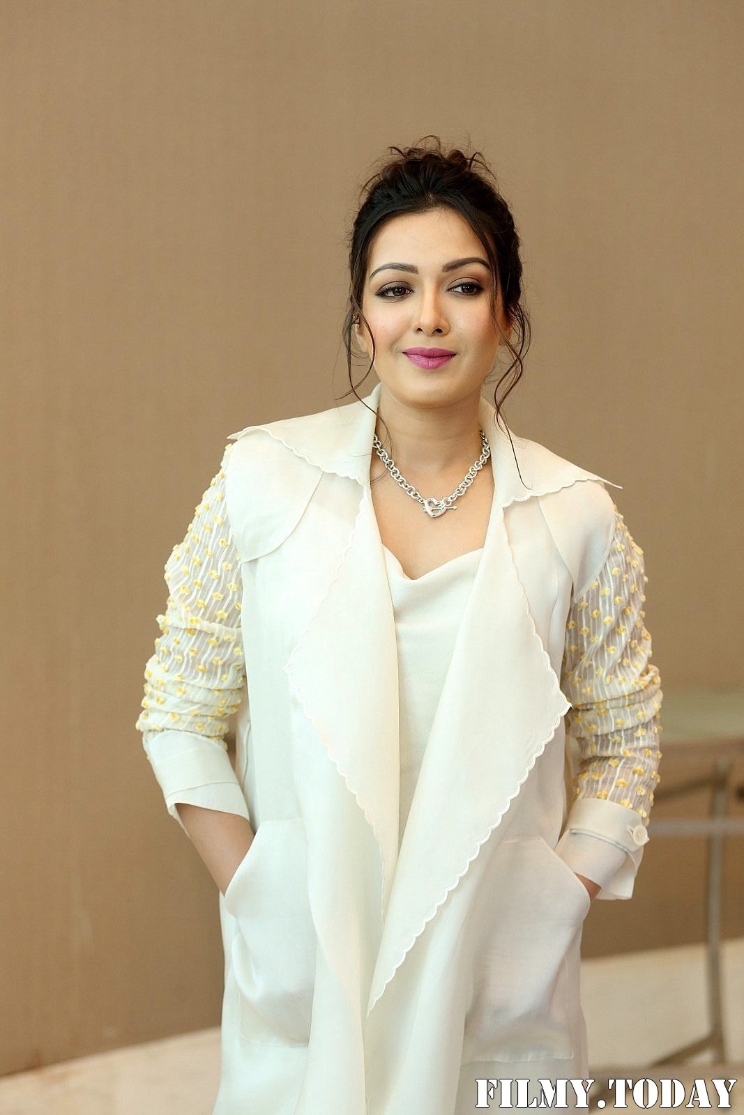 Catherine Tresa - World Famous Lover Movie Trailer Launch Photos | Picture 1719309