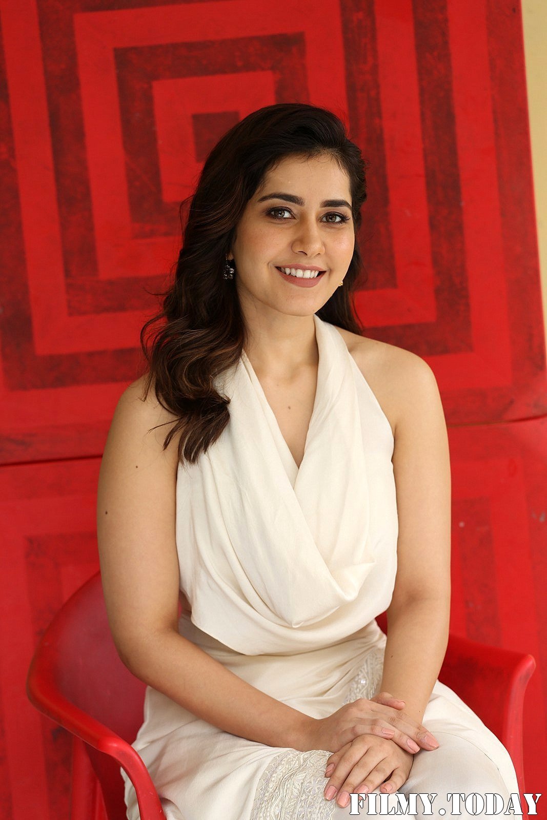 Raashi Khanna At World Famous Lover Film Interview Photos | Picture 1720478