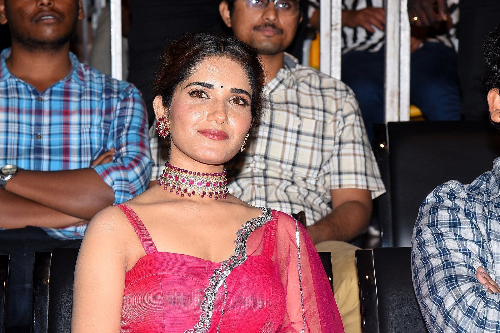 Ruhani Sharma - HIT Movie Pre-release Event At Vizag | Picture 1723324