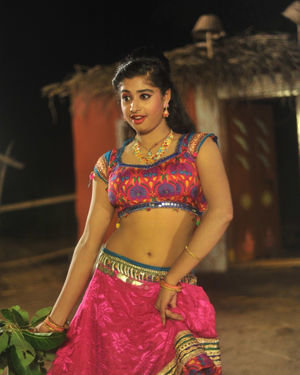 Tholubhommala Sitralu Movie Hot Stills | Picture 1712126
