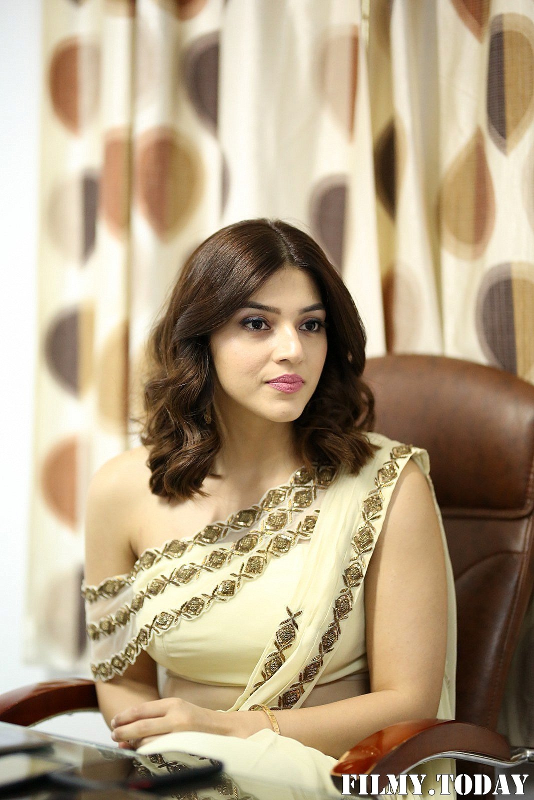 Mehreen Kaur At Entha Manchivaadavuraa Movie Interview Photos | Picture 1714057