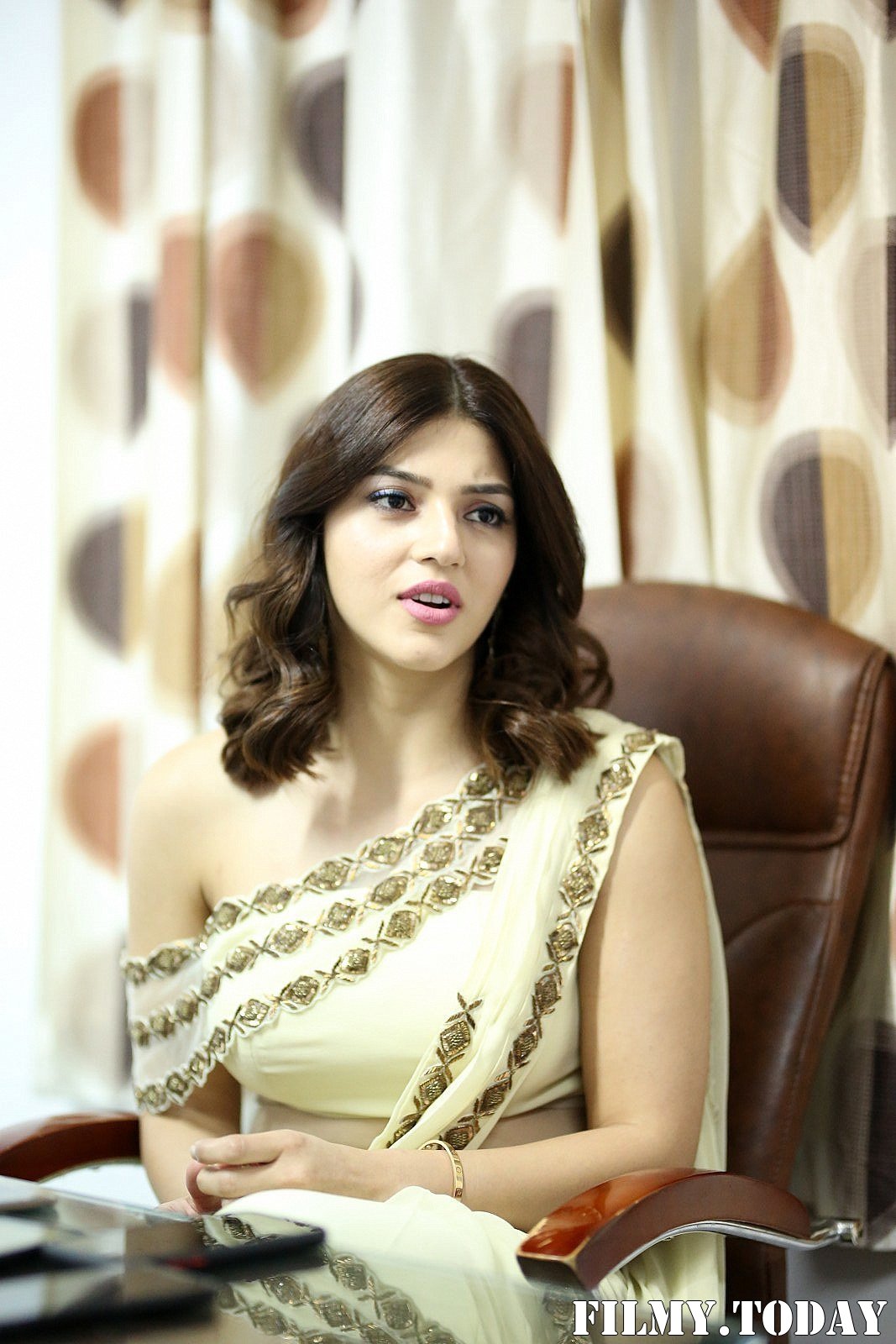 Mehreen Kaur At Entha Manchivaadavuraa Movie Interview Photos | Picture 1714058